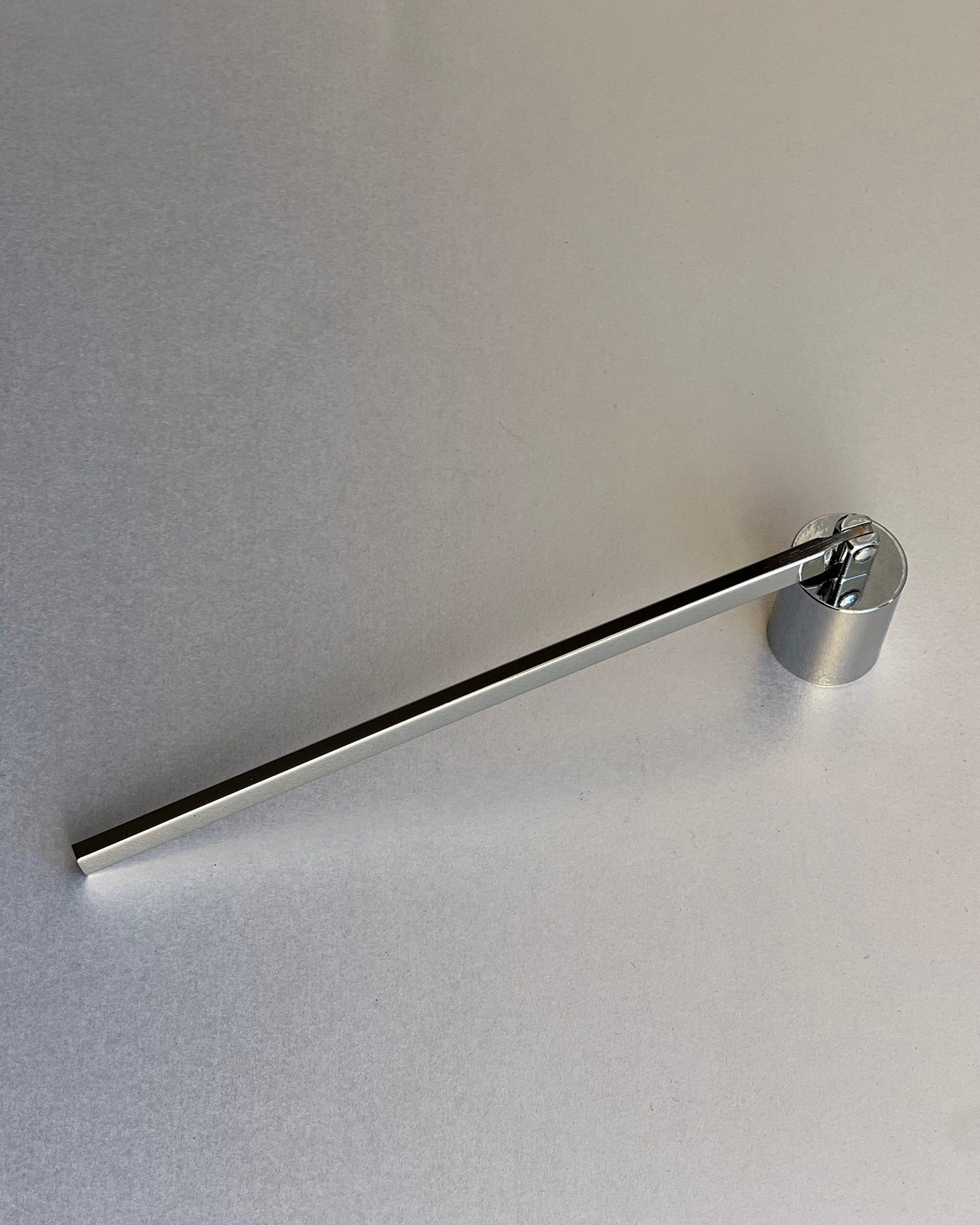 WICK SNUFFER - SILVER