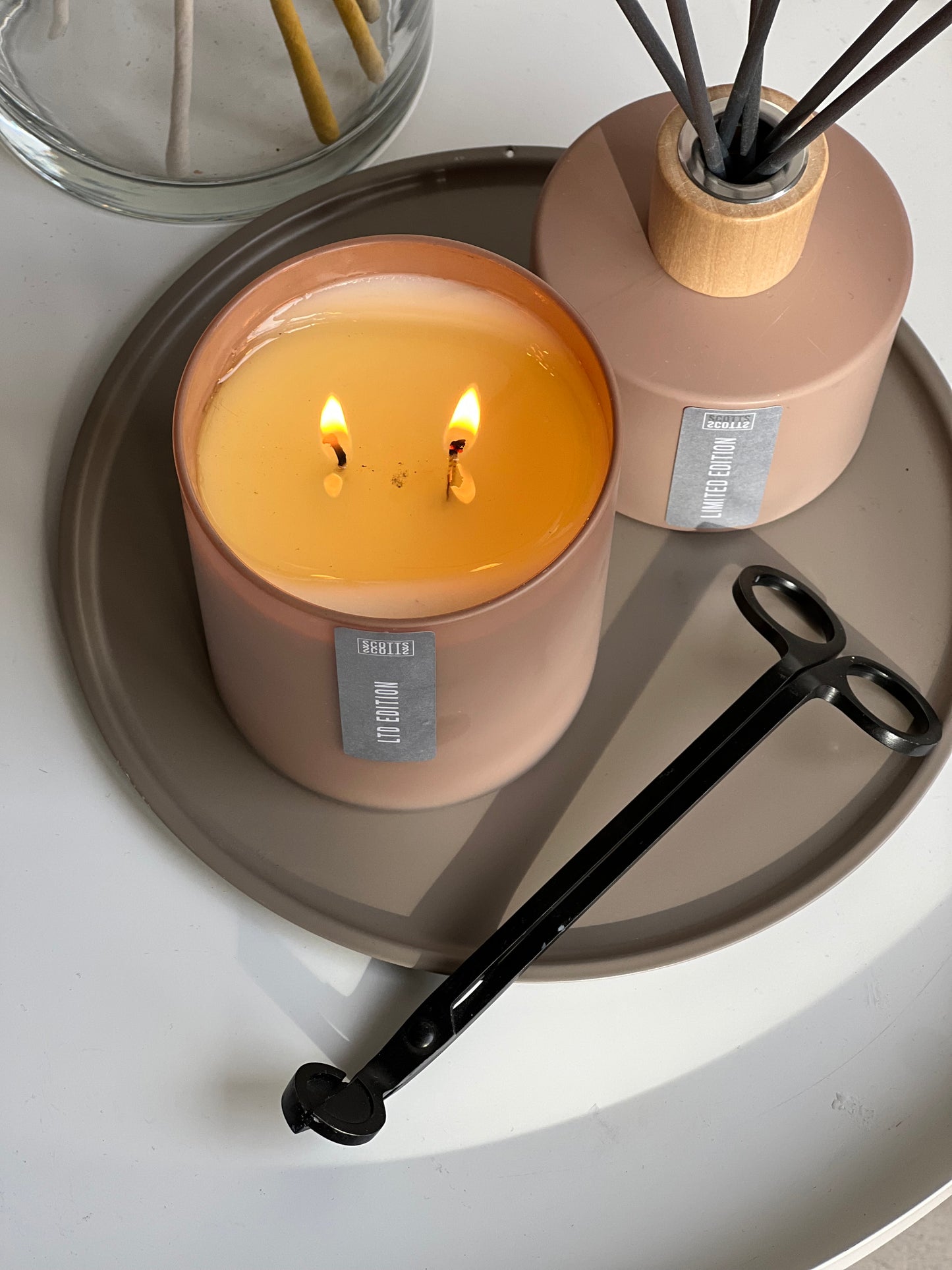 LIMITED EDITION 10 REED DIFFUSER