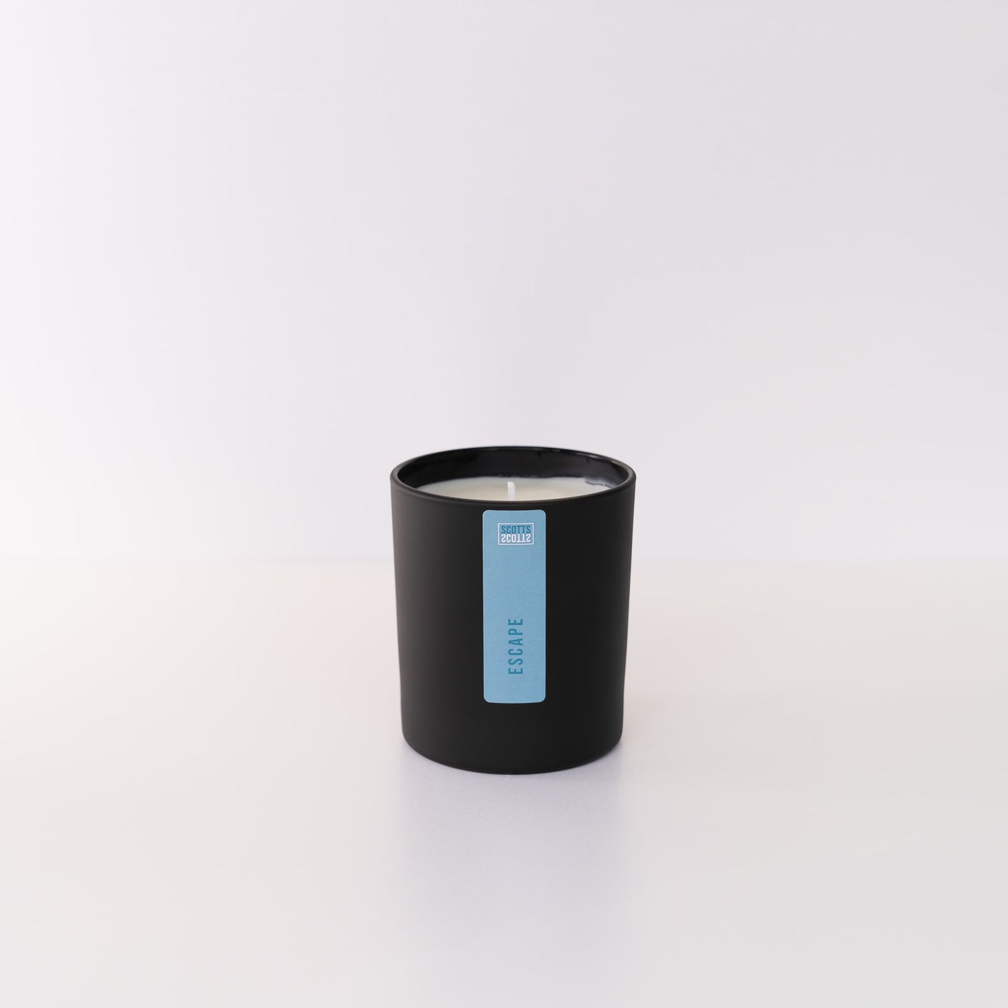 ESCAPE CANDLE