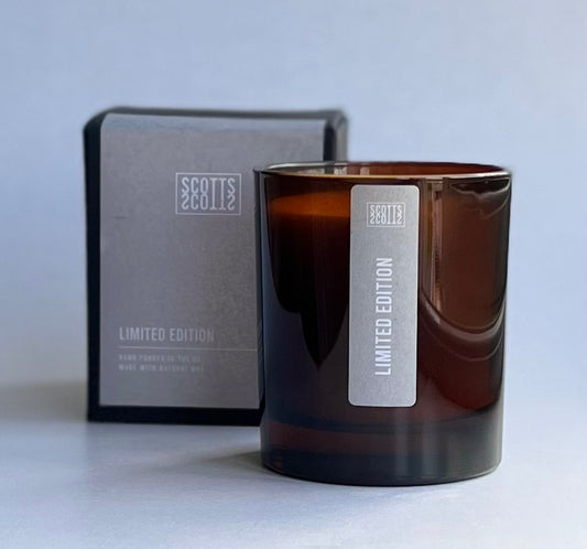 FESTIVE AMBER GLASS CANDLE