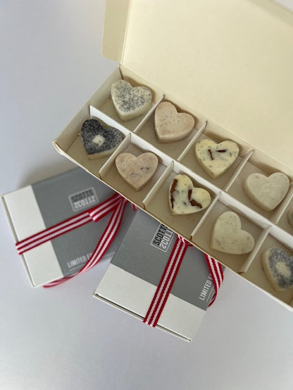 LIMITED EDITION FESTIVE WAX MELT HEARTS GIFT BOX