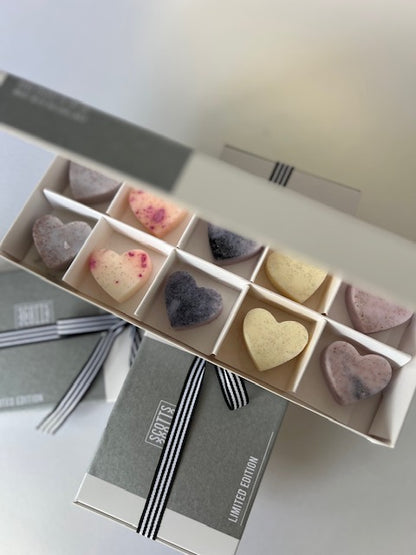 LIMITED EDITION FRUITY WAX MELT HEARTS GIFT BOX