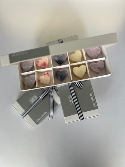 LIMITED EDITION FRUITY WAX MELT HEARTS GIFT BOX