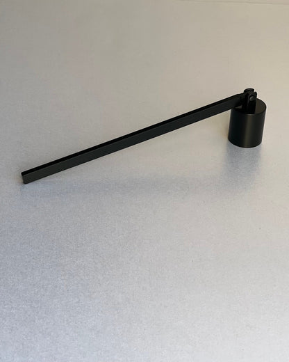 WICK SNUFFER - MATTE BLACK